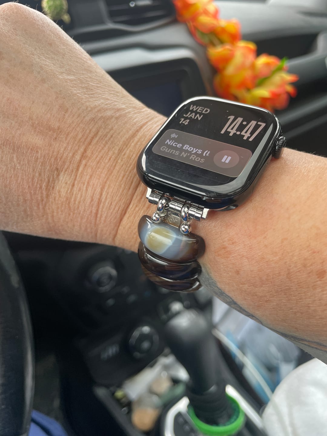 Customer photo review of Earthly Ember Agate Stretch Apple Watch Strap