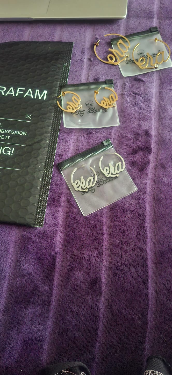 Customer photo review of Silver Era Logo Mini Hoops