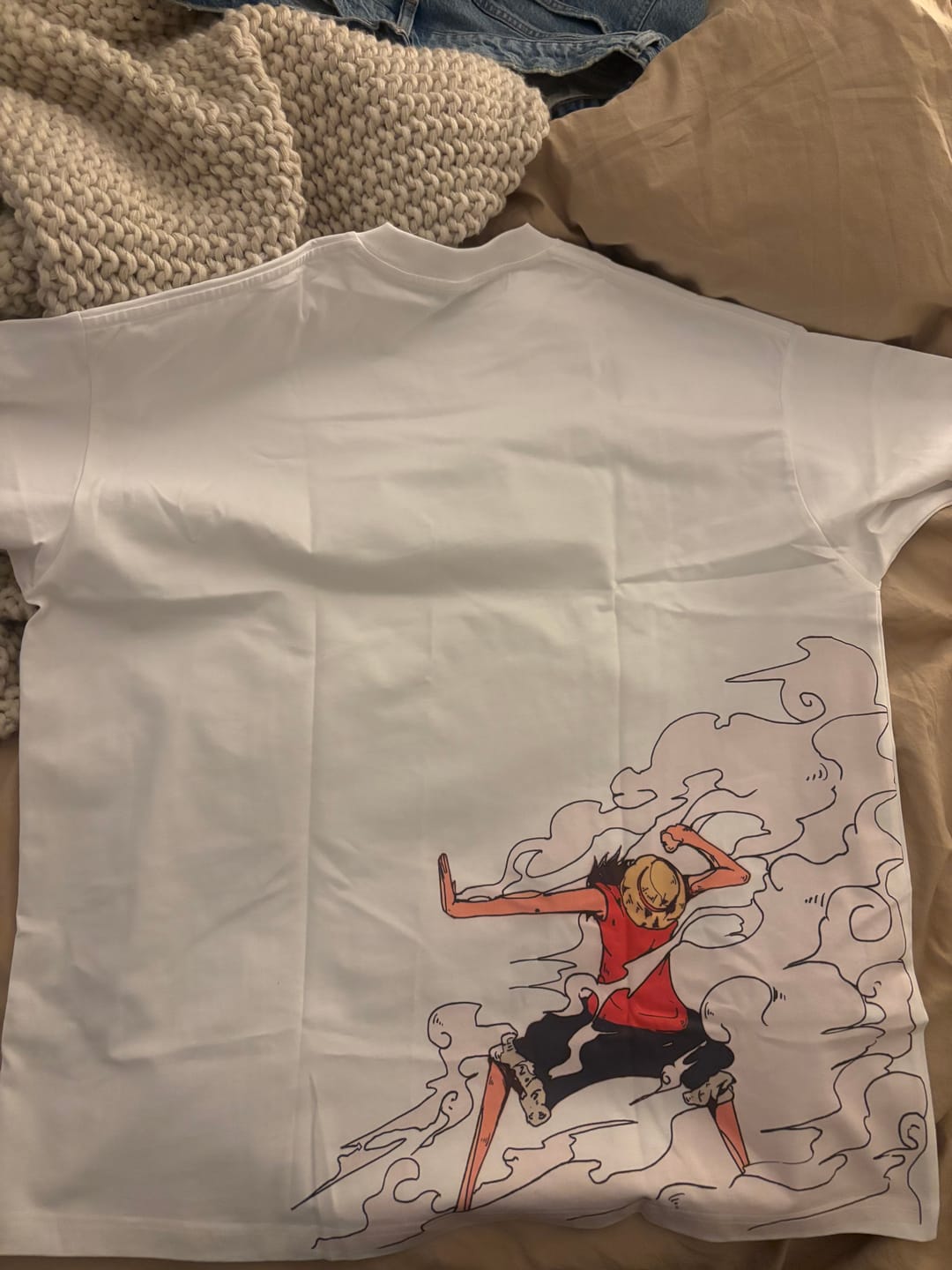 Customer photo review of Luffy gear 2 Oversize Tee