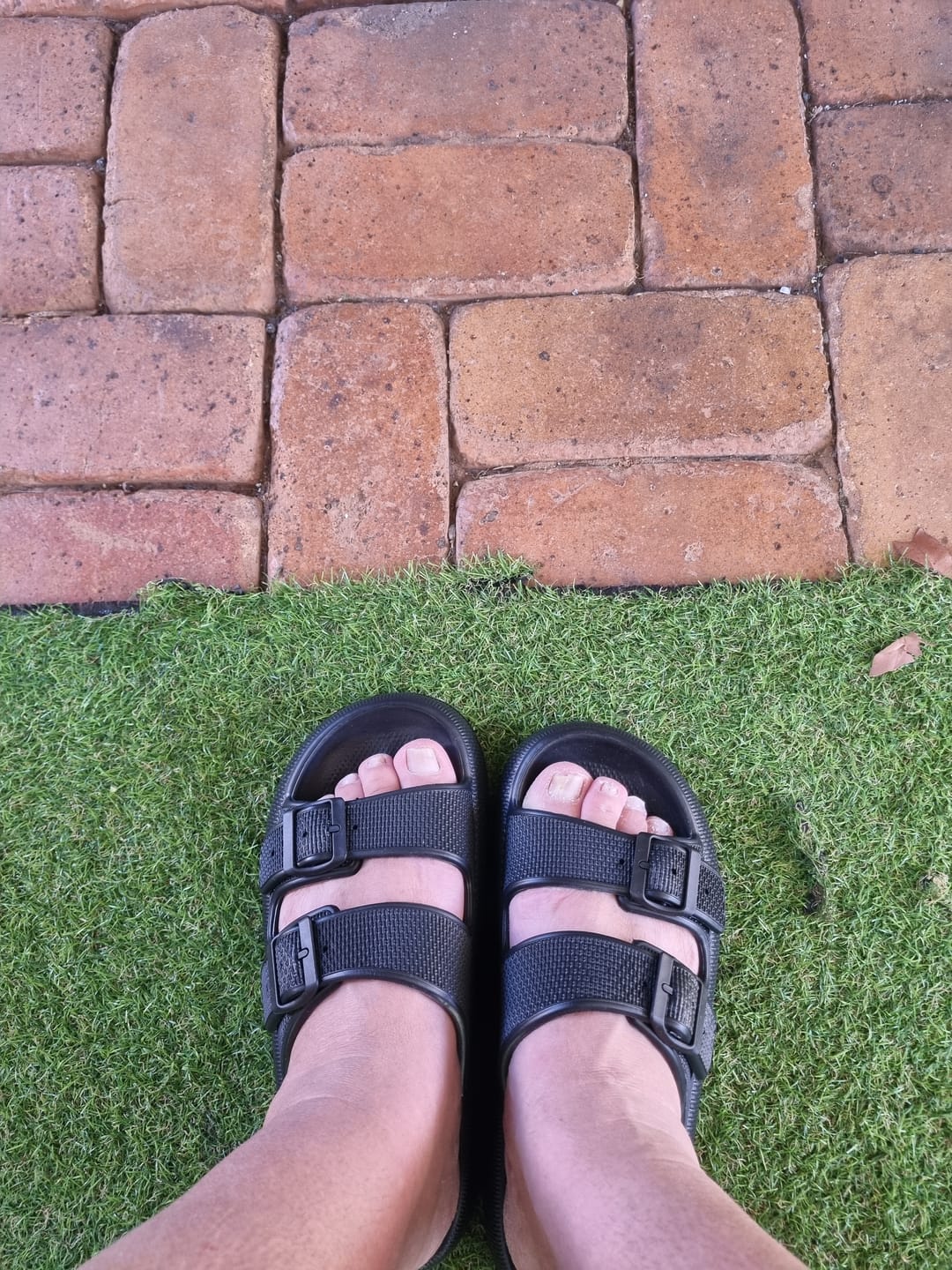 Customer photo review of The Snuggi Sandals