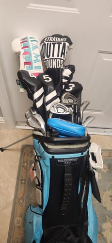 Customer photo review of Straight Outta Bounds Headcover