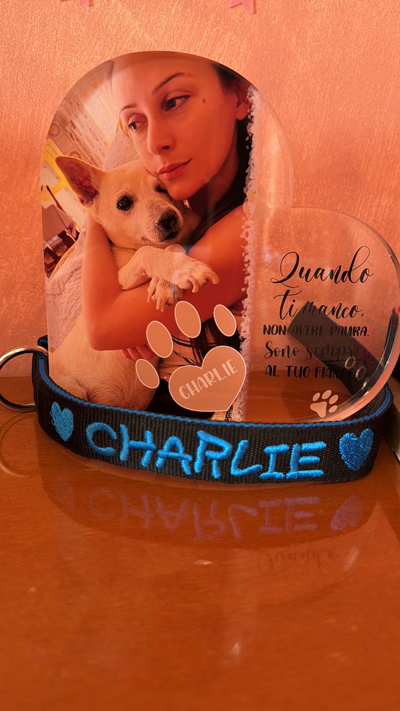 Customer photo review of Quando ti manco - Cuore in vetro personalizzato
