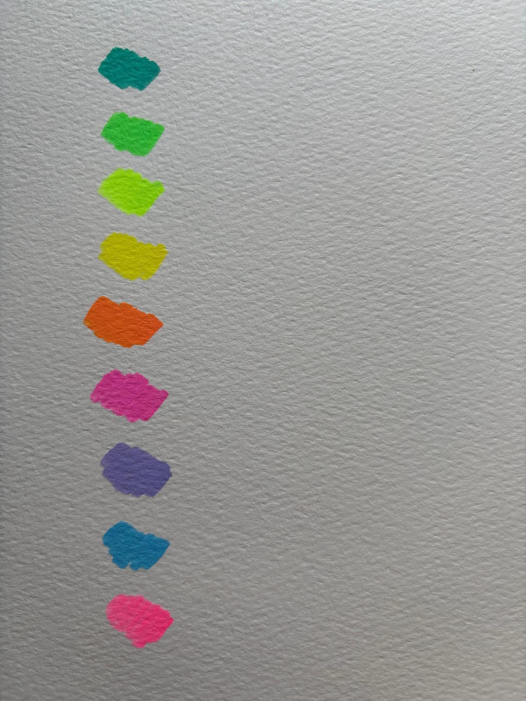 Customer photo review of Languo - Set 9 Marcadores Acrílicos Punta Pincel 2.0 Dopamine Series
