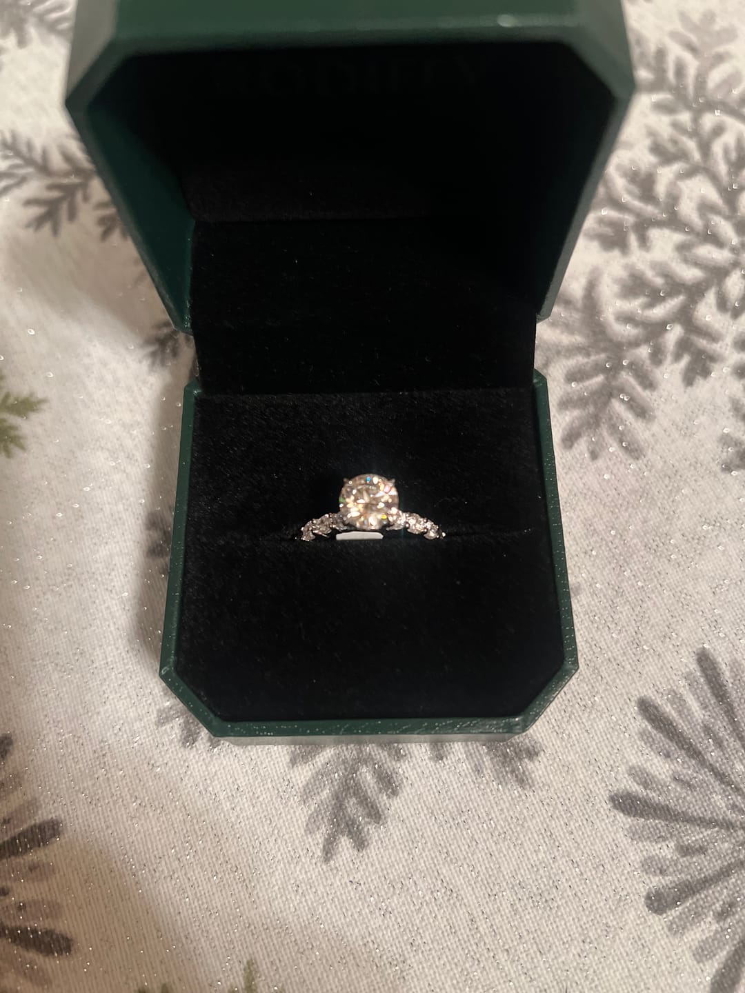 Customer photo review of Rodiffy Moissanite 2.0Ct~4.0 Ct Round Engagement Ring -4 Prong Setting