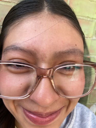 Customer photo review of Suero para pestañas y cejas