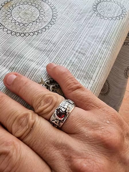 Customer photo review of FuAttract Wealth & Protection Garnet Pixiu Blessing Mantra Ring