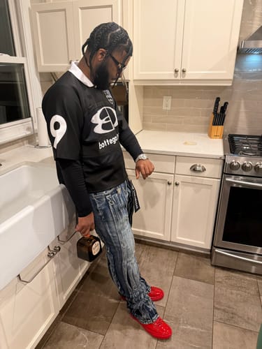 Customer photo review of Bottega Desires Futbol Jersey Black