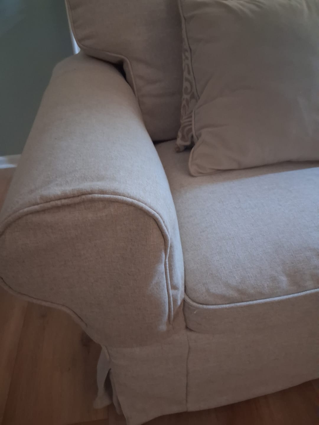 Customer photo review of EKTORP IKEA Armrest Protectors