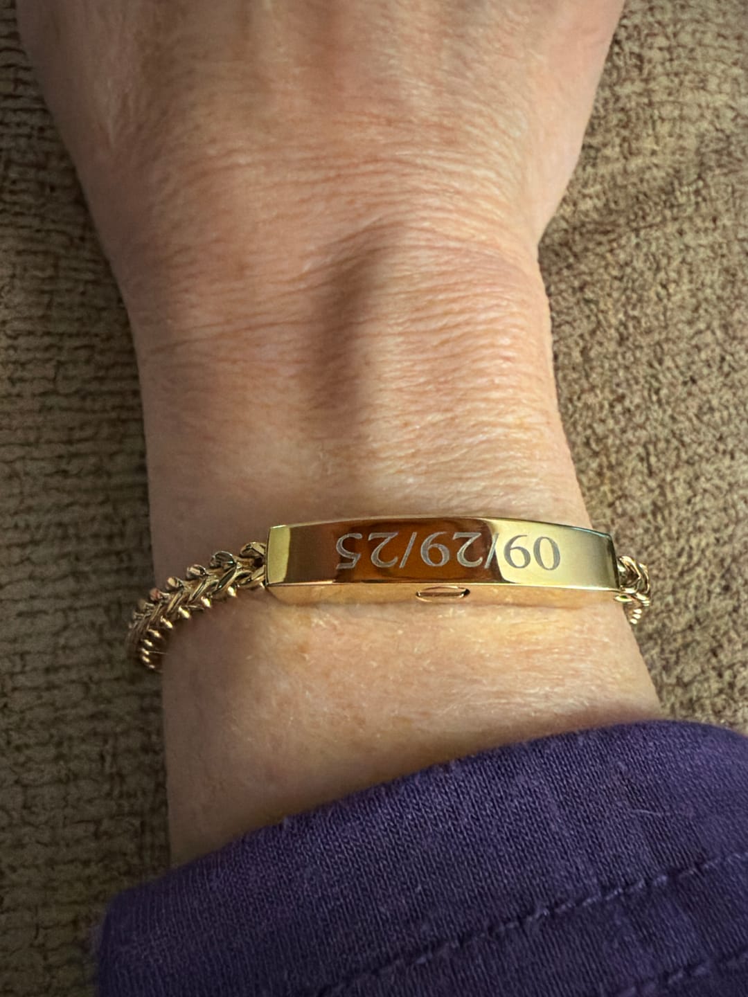 Customer photo review of Franco Link ID Urn Bracelet | 4MM