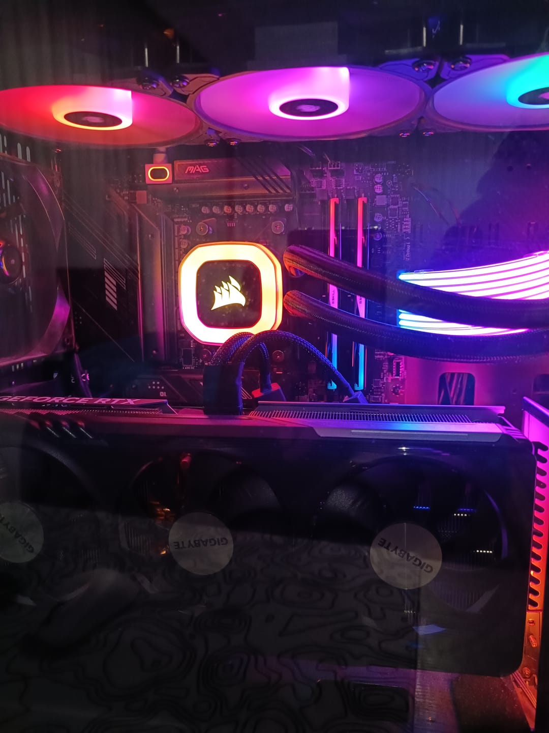 Customer photo review of AsiaHorse Hydrus ARGB PSU Uzatma Kablosu