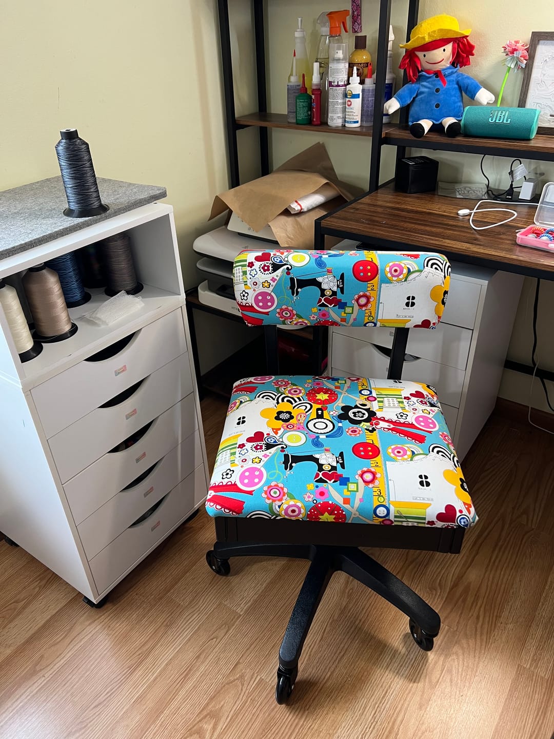 Customer photo review of Arrow Hydraulic Sewing Chair