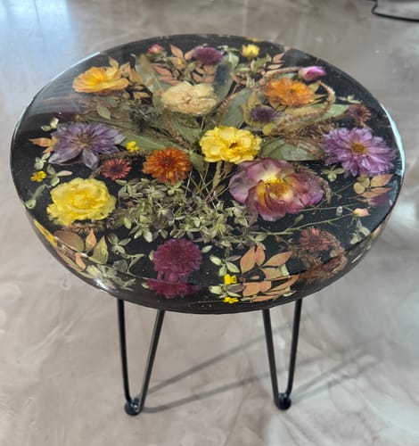 Customer photo review of 12" Round x 2" Deep Silicone Mold For Epoxy Resin