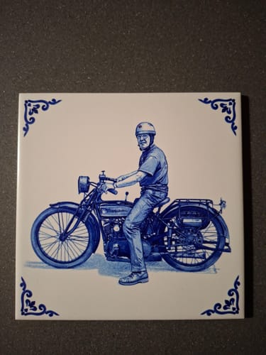 Customer photo review of Gepersonaliseerd Delfts Blauw Tegeltje – Upload Eigen Foto