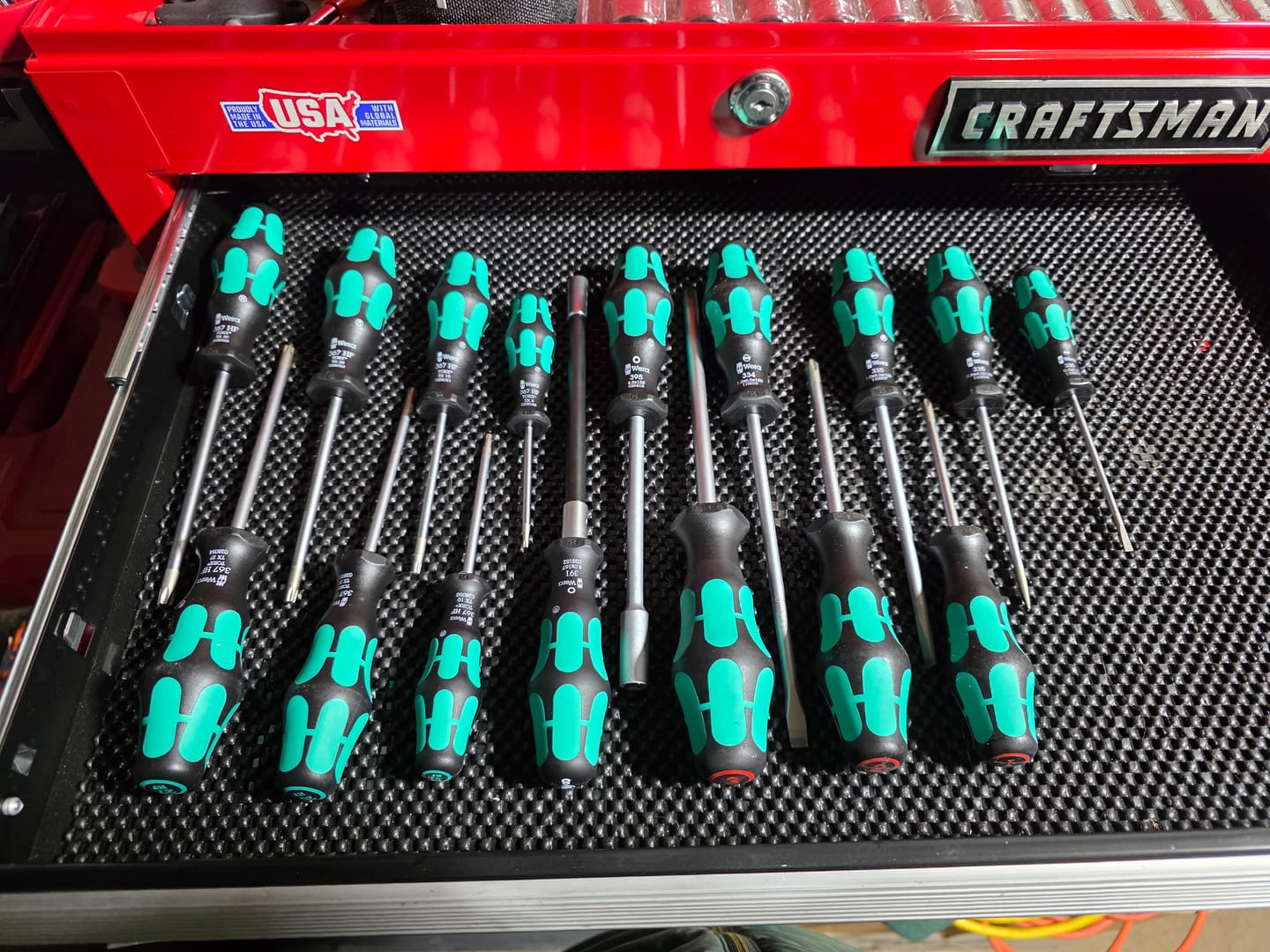 Customer photo review of Wera 367 TORX® HF Screwdriver with holding function for TORX® screws, TX 25 x 300 mm