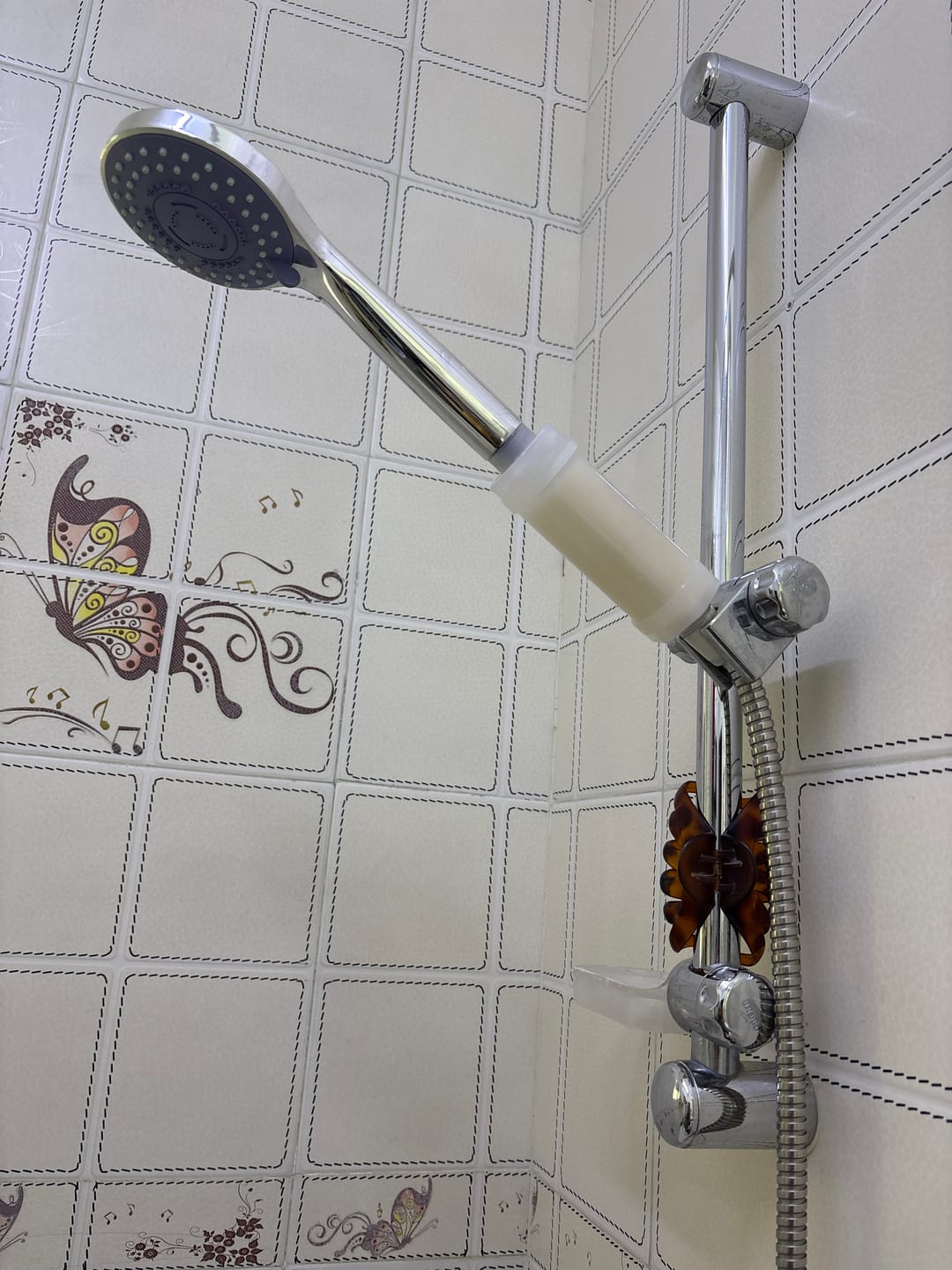 Customer photo review of Shower filter with vitamins