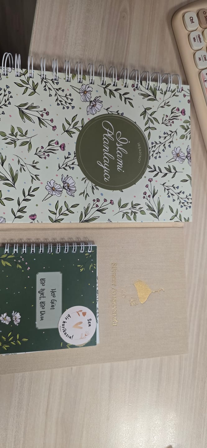 Customer photo review of İbadet Rehberi İslami Planlayıcı
