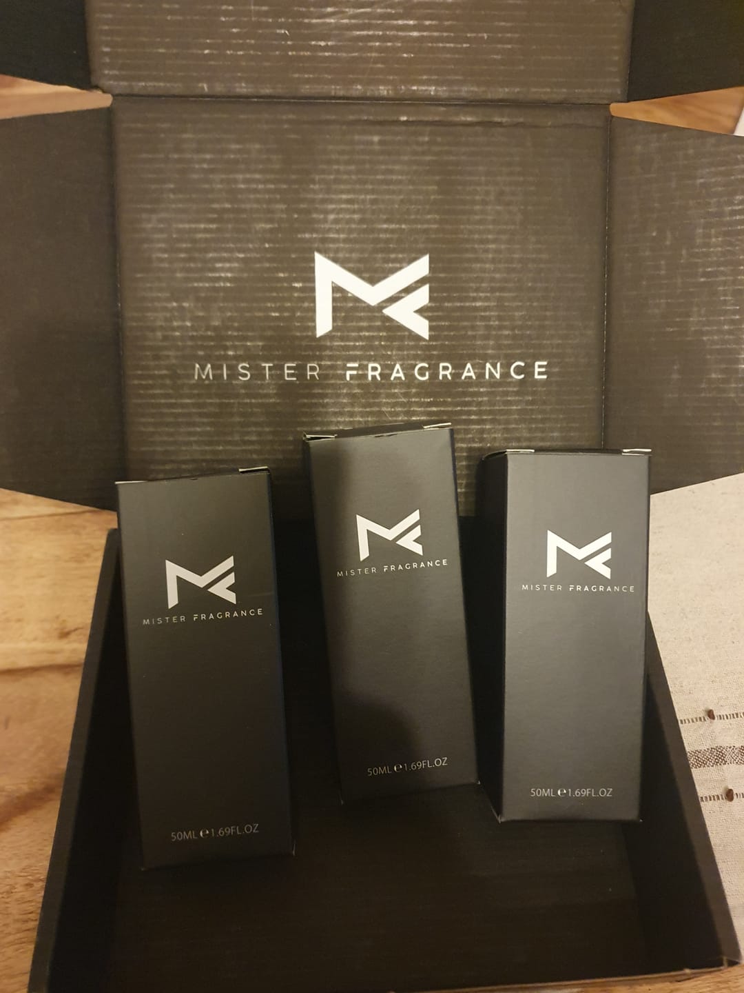 Customer photo review of 3 X 50ml Bundle
