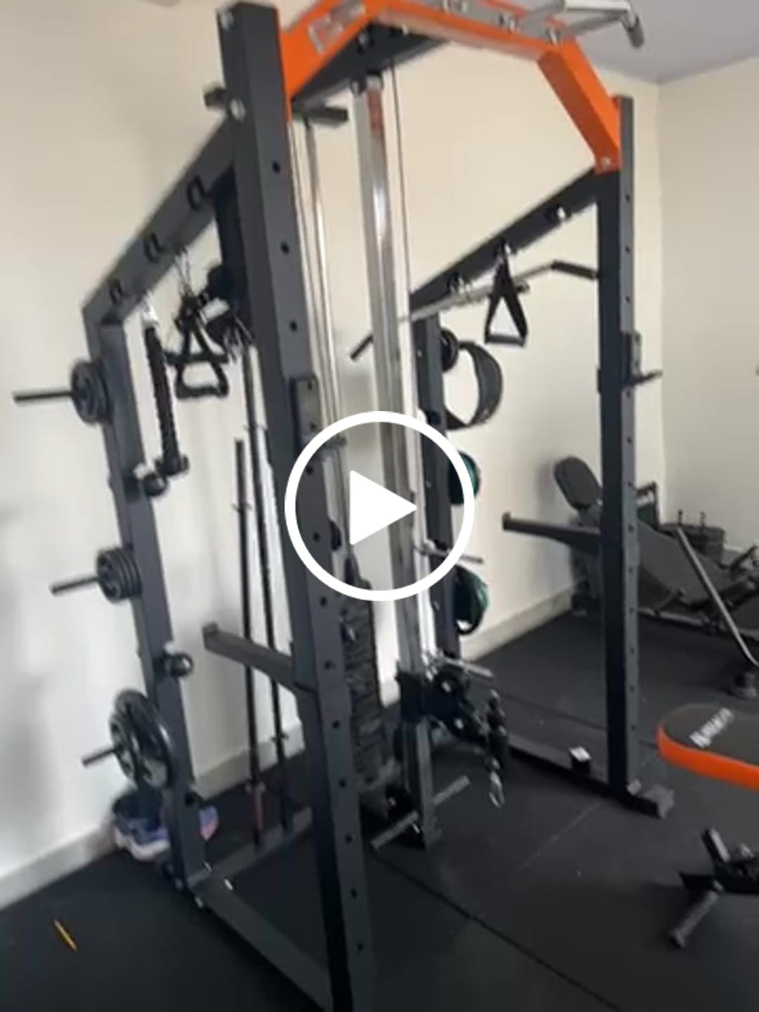 Customer video review of Estação De Musculação Mega Rack Full Com Polia Móvel Flutuante
