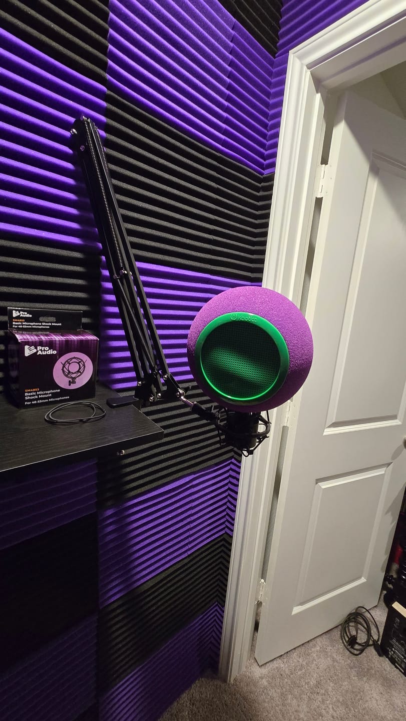Customer photo review of Eyeball | Pleasantly Purple