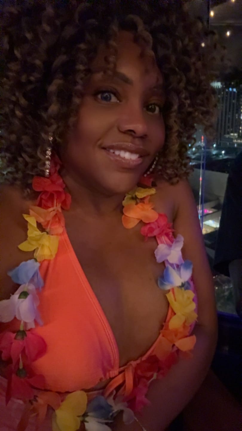 Customer photo review of Freetress Wand Curl Crochet Braid - RINGLET WAND CURL 2X