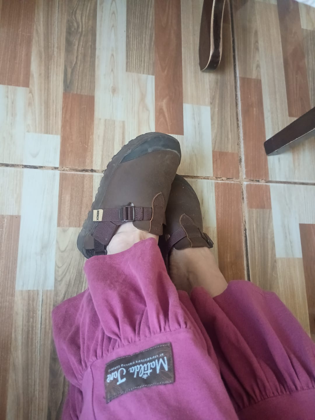 Customer photo review of Zueco Terra Clog Todo Terreno Café Chocolate Unisex