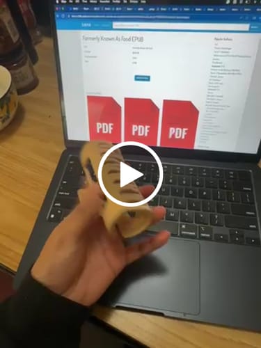 Customer video review of cloud clip