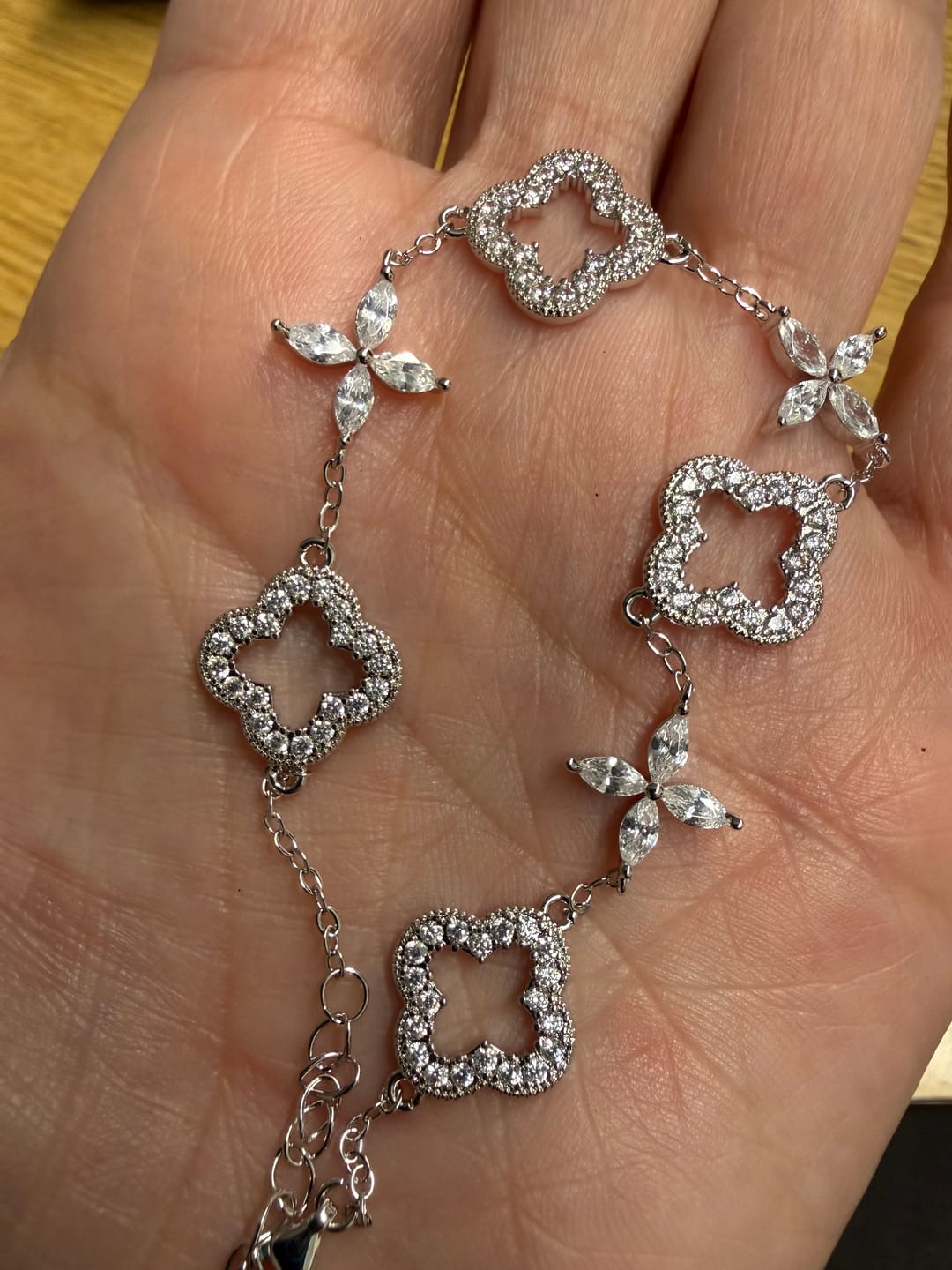 Customer photo review of Samara 18k White Gold Plated Clover Station Bracelet with Swarovski Crystals