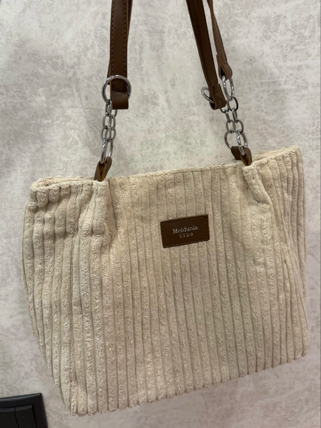 Customer photo review of Trendy Tote Bag voor elke dag – praktisch, licht en elegant
