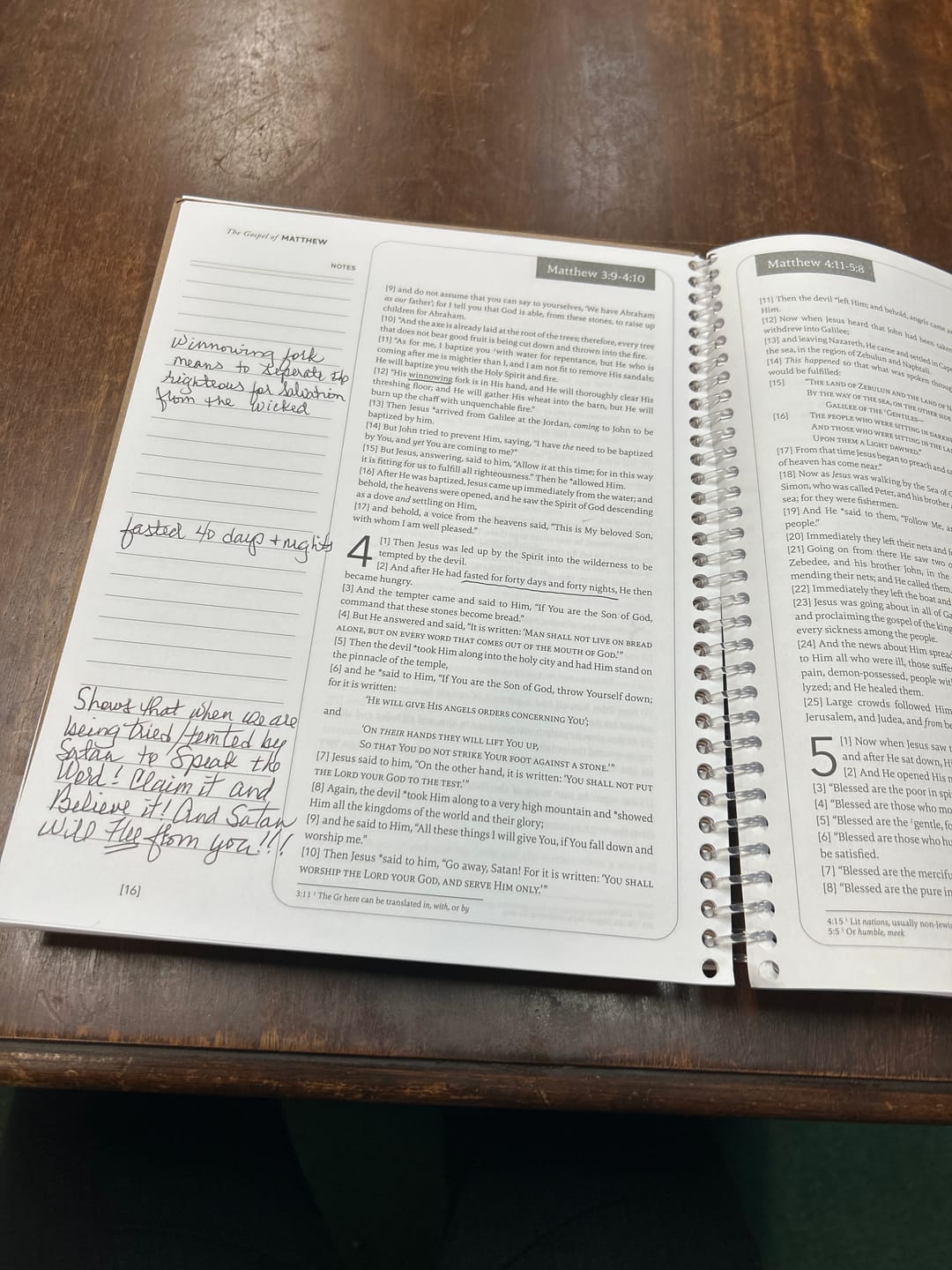 Customer photo review of Spiral Bible™ - NASB - New Testament - Flake
