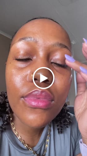 Customer video review of Venus Lash Kit
