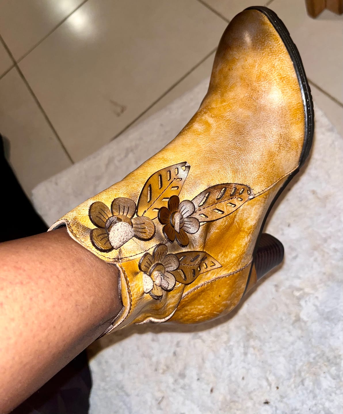 Customer photo review of Retro Handmade Floral Leather Solid Color Ankle Boots