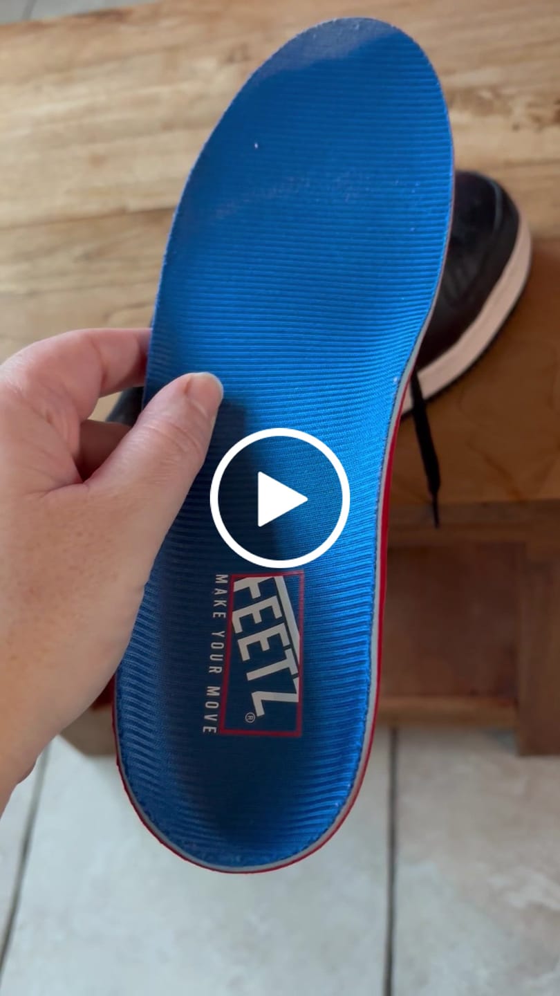 Customer video review of Feetz® Blue One