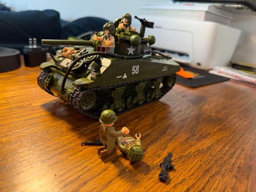 Customer photo review of M4A3 Sherman | 1175 PCS