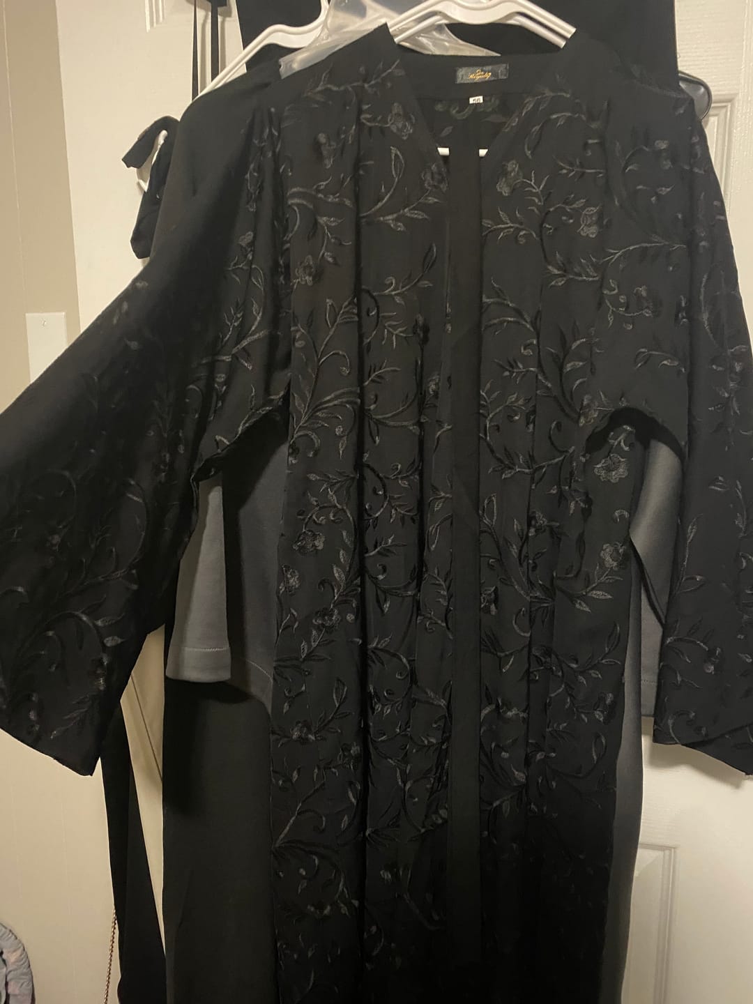 Customer photo review of Dalal Embroidery Abaya Set
