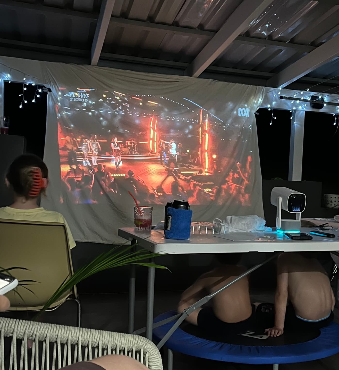 Customer photo review of MovieHub™ Wireless Projector