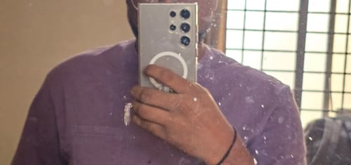 Customer photo review of StickyPod for phone