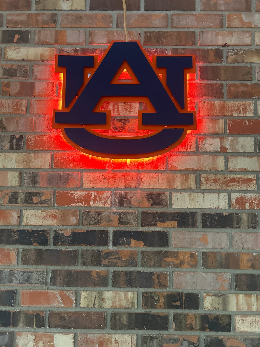 Customer photo review of Auburn Tigers "AU" 3D Vintage Metal Wall Art