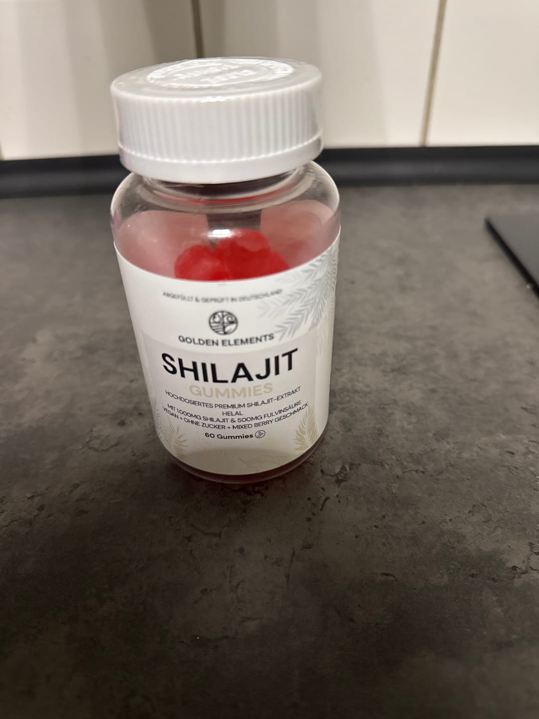 Customer photo review of Premium Shilajit Gummies - Fulvinsäure + Huminsäure