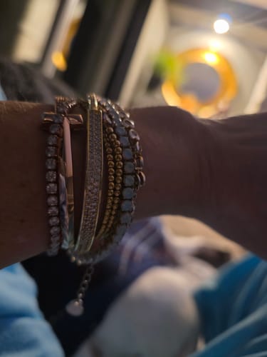 Customer photo review of T1 WIDE DIAMOND HINGED BANGLE PINK GOLD