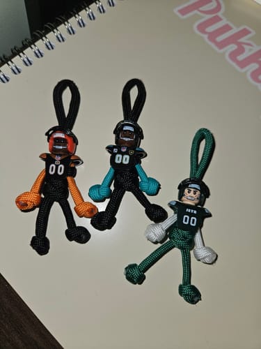 Customer photo review of Jacksonville Jaguars Paracord Buddy Keychain
