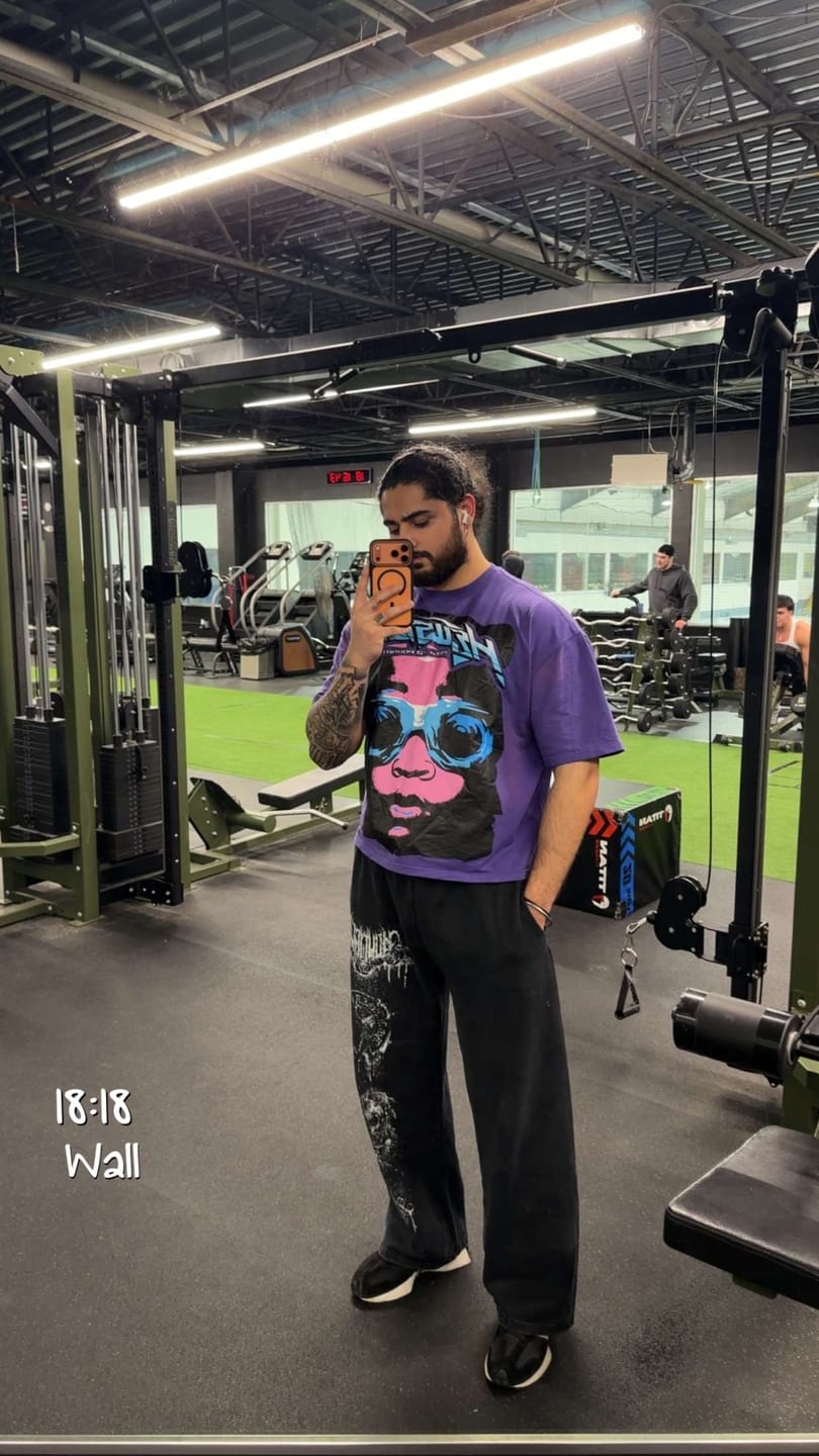 Customer photo review of 2116 - Dynasty Sweats
