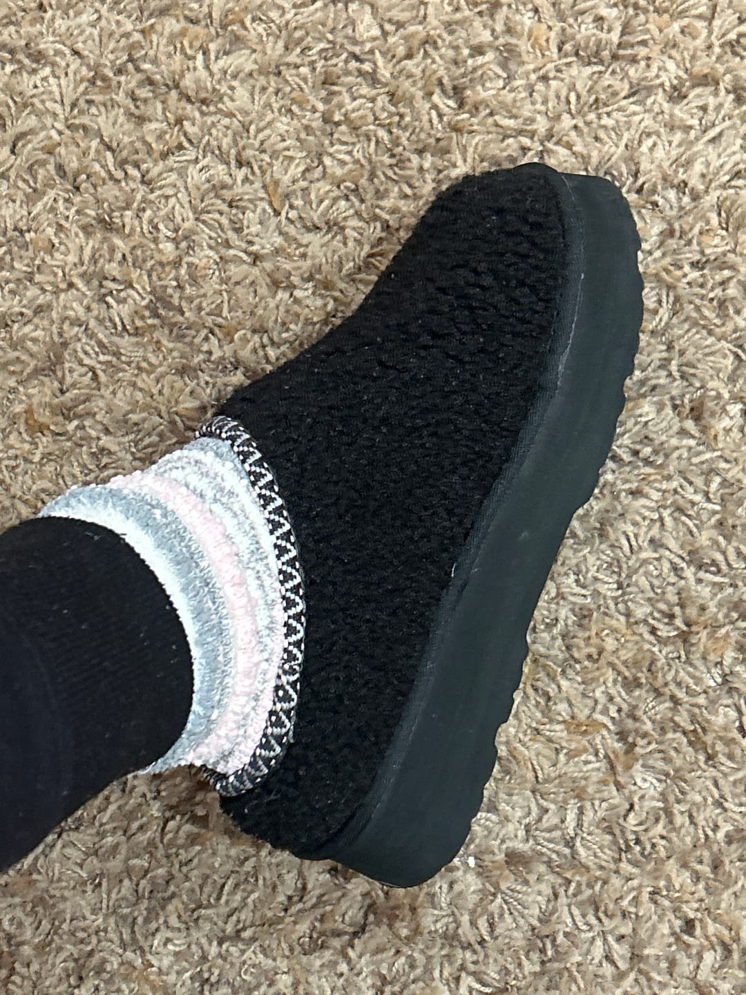 Customer photo review of SNUGGLE MARTIS BLACK