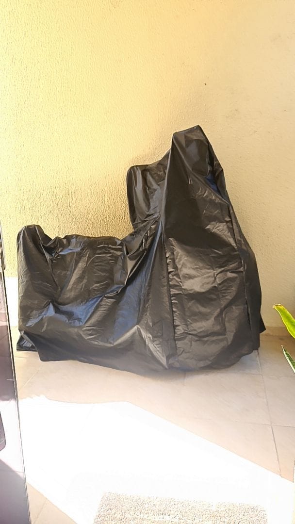 Customer photo review of Capa para Bicicleta Impermeável com Proteção Uv - Tamanho Universal