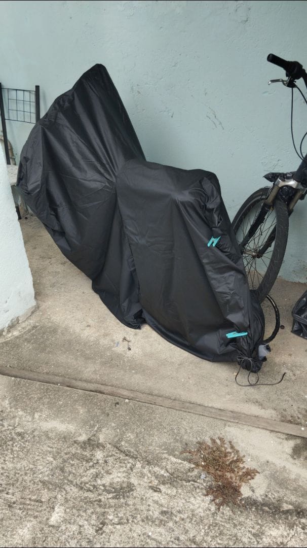 Customer photo review of Capa para Bicicleta Impermeável com Proteção Uv - Tamanho Universal