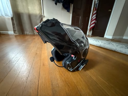 Customer photo review of Daytona Helmets Motorcycle Bluetooth Headset - Motorcycle Communication System For All Types of Helmets - Solo