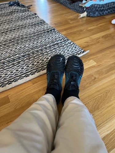 Customer photo review of Lorax Winter – Ergonomic & Supportive Winter Barefoot Shoes (Men)