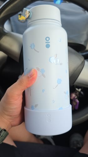 Customer photo review of Winter Flower Ace Bottle Mega