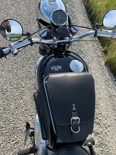 Customer photo review of Triumph Parcel Grid Tank Bag - TTB01
