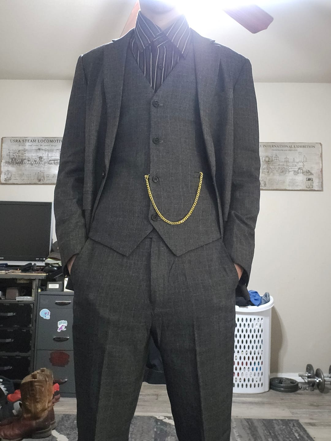 Customer photo review of Three-piece suit Tommy