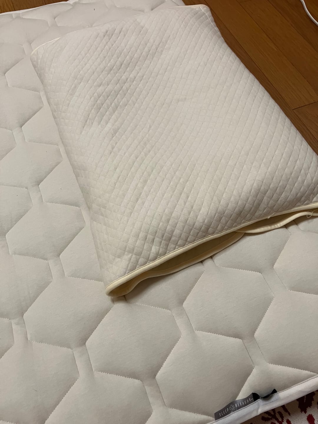 Customer photo review of SLEEP HEXAGON　ホルミシス枕カバー